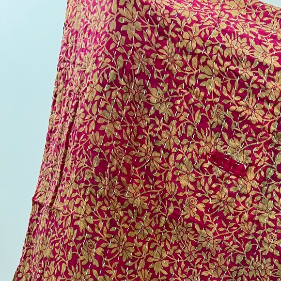 Kantha Floral Blanket Throw - Picture 12 of 12